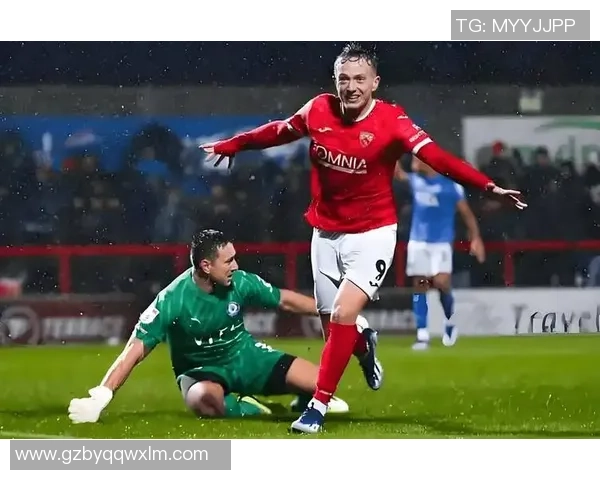 哈德斯菲尔德对阵米德尔斯堡精彩直播全程回顾与分析